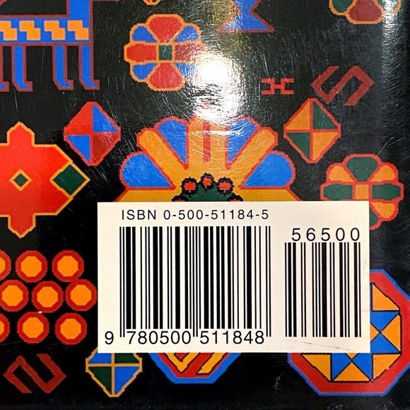 Tribal & Village Rugs: The Definitive Guide to Design (2004 Hardcover) First Ed - Picture 4 of 4